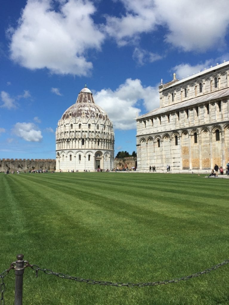 Amazing Day Trip To Pisa and Lucca Italy