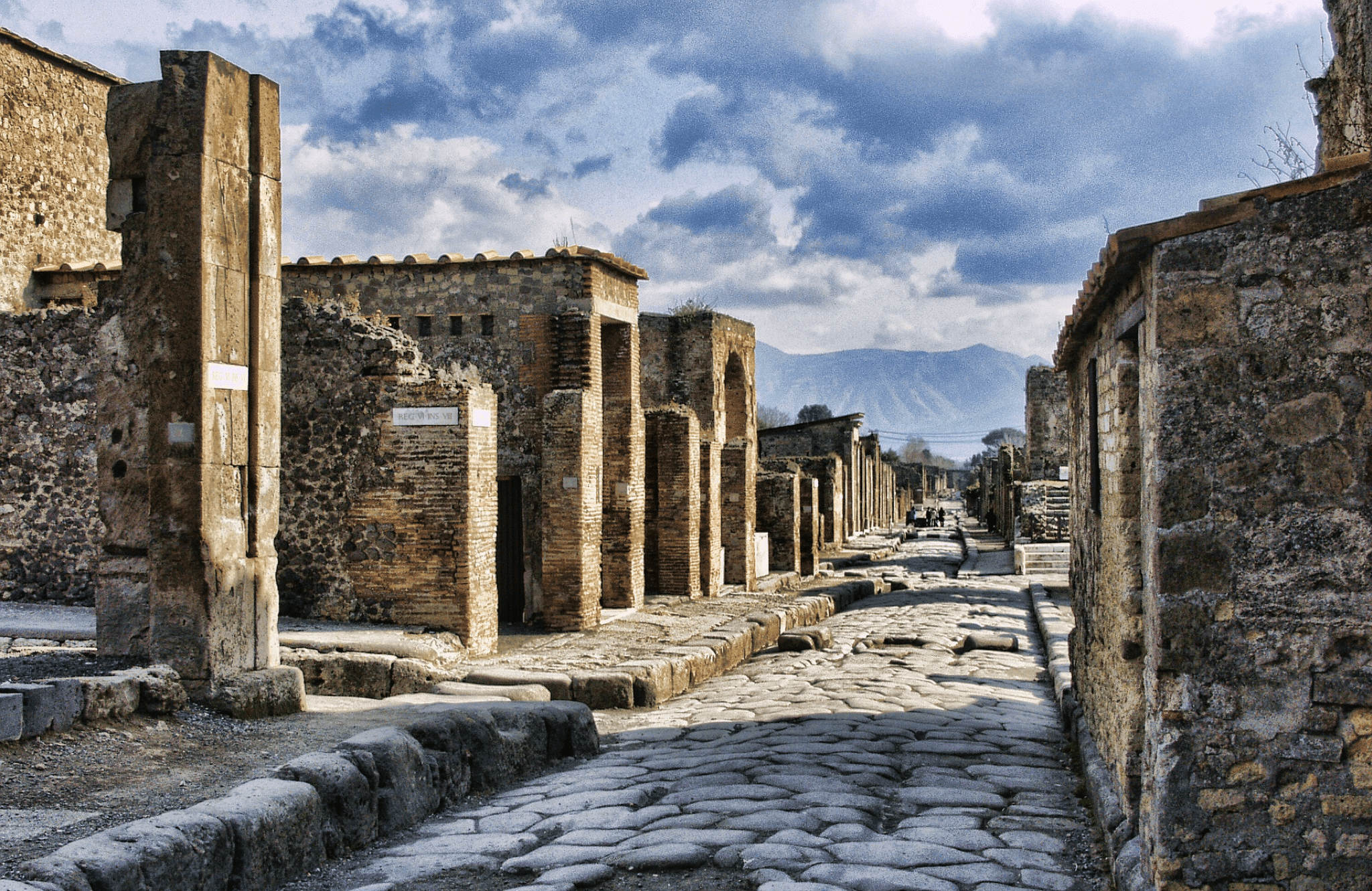Visit Amalfi - Pompeii tour