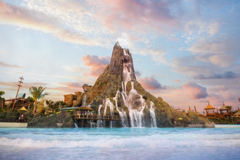 A Guide To Volcano Bay: The 15 Best Volcano Bay Rides