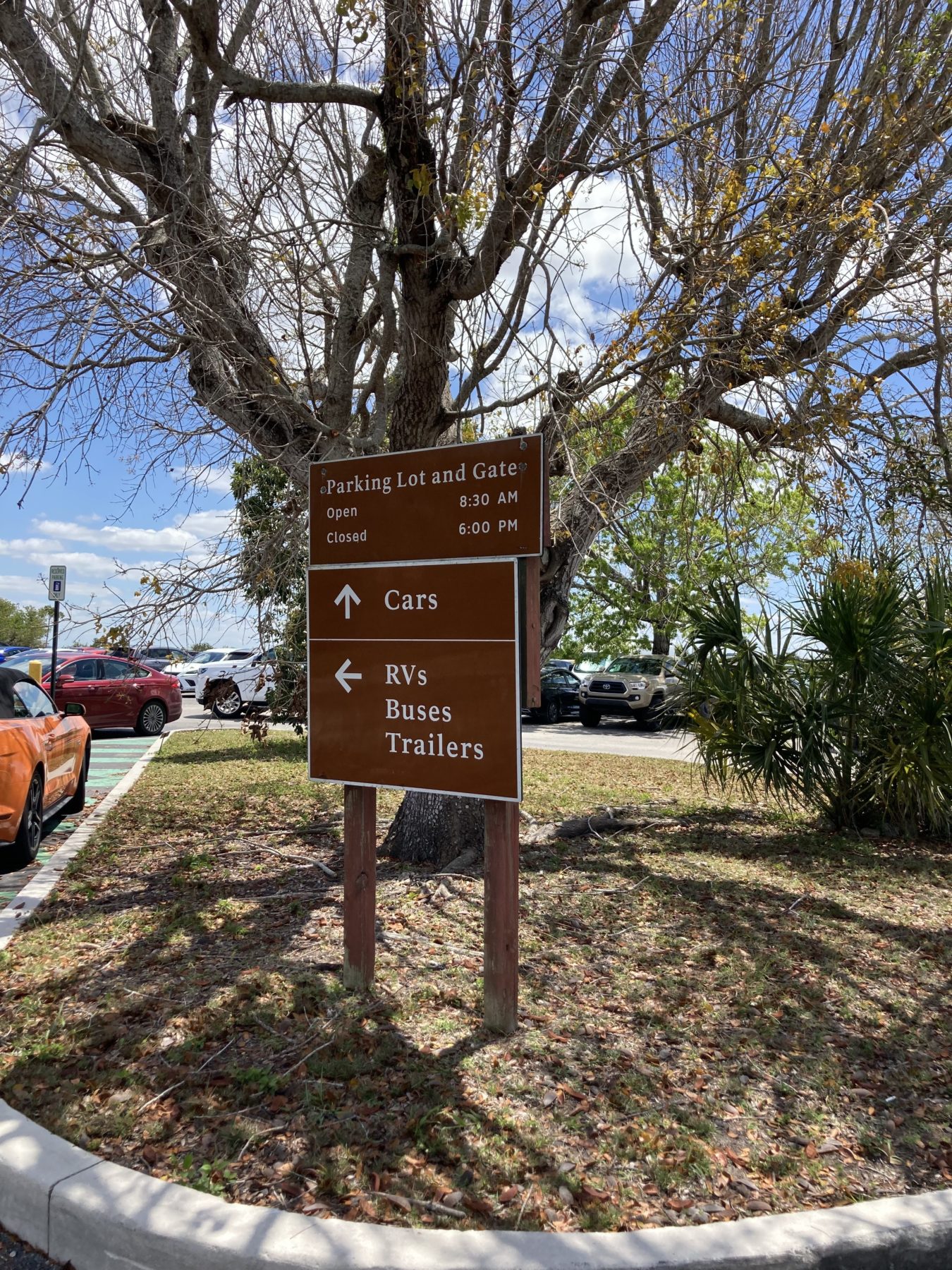 Parking at Everglades National Park