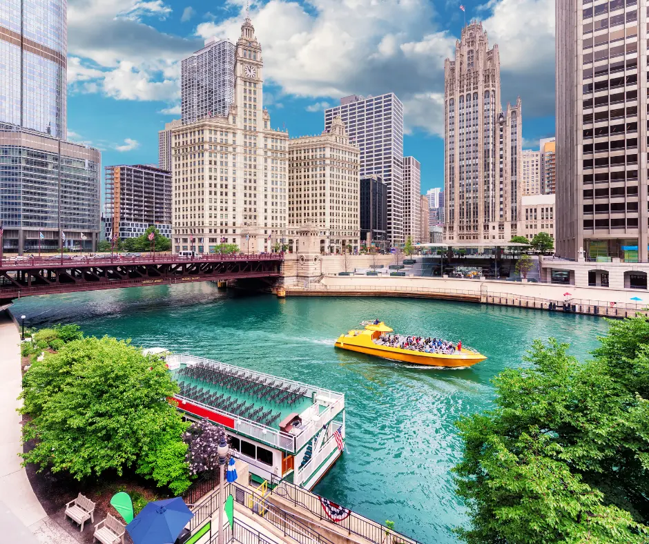 Best summer vacations in the US - Midwest chicago