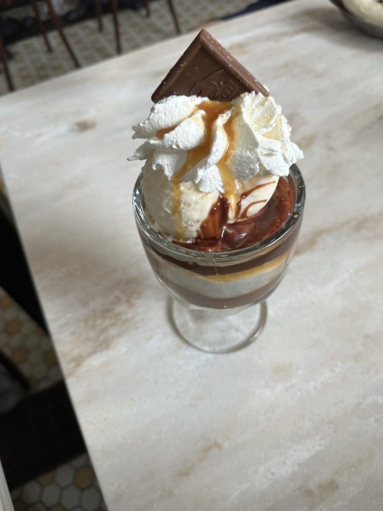 Ghirardelli Square San Francisco (The Best Ghirardelli Chocolate