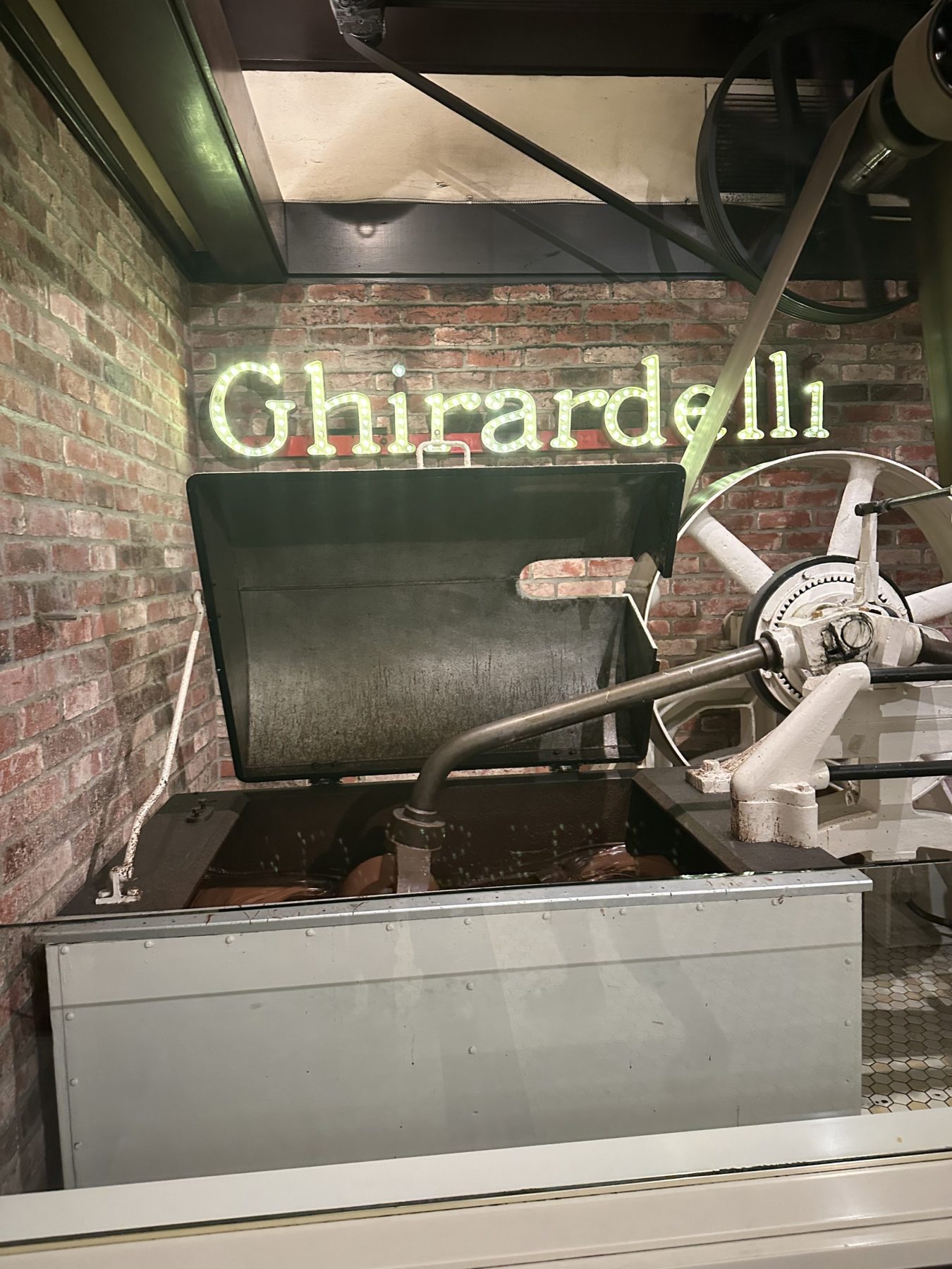 Ghiradelli Square things to do