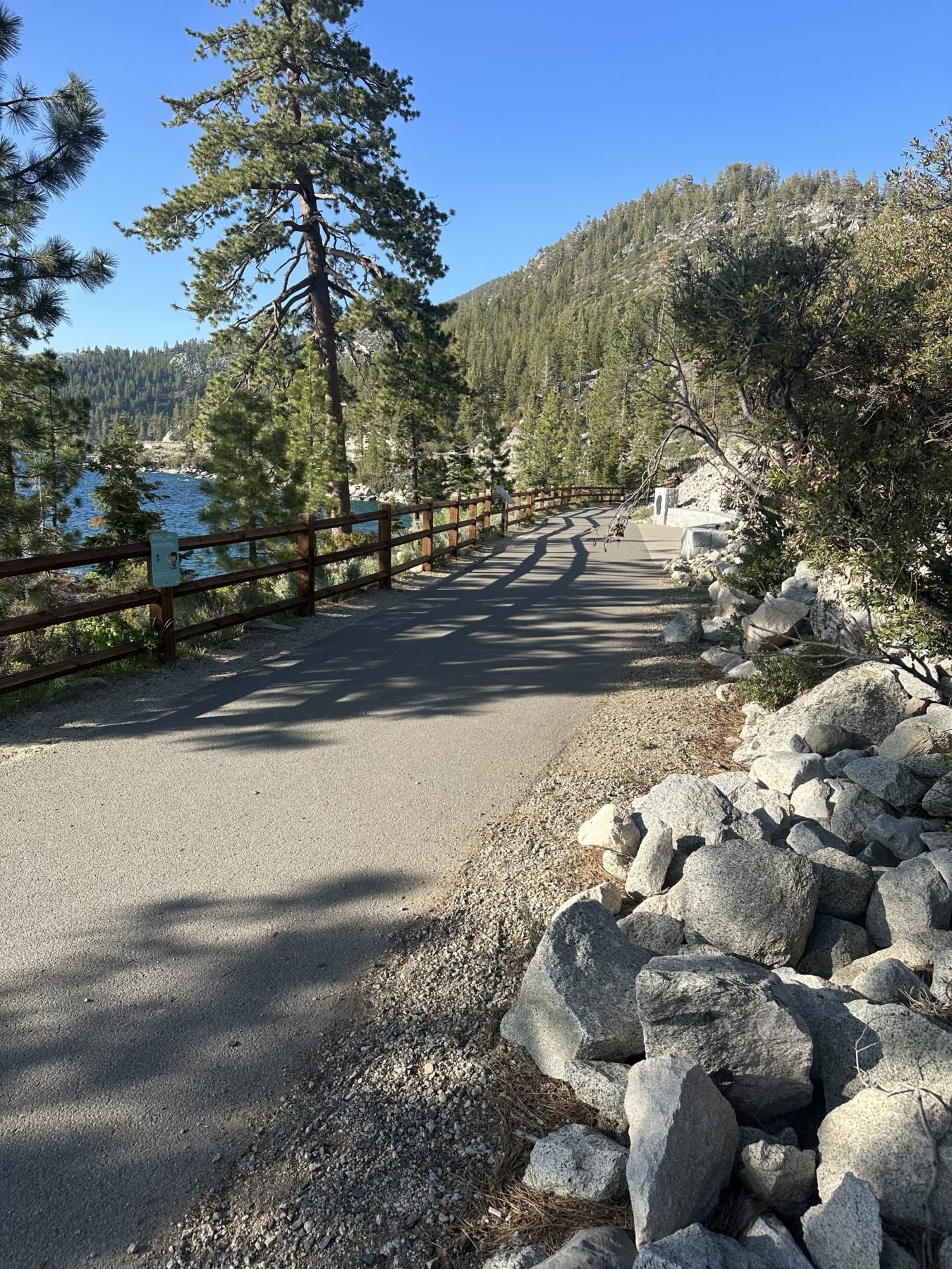 Best hikes in Lake Tahoe - East Shore Trail